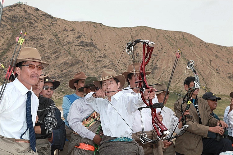 传统民俗射箭比赛,文化与运动的完美融合的简单介绍 传统民俗射箭比赛,文化与运动的完美融合的简单介绍