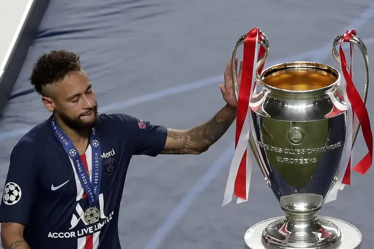 kaiyun开云·官方网站-包含法甲决赛，专家解答战术部署在关键时刻的作用与细节的词条